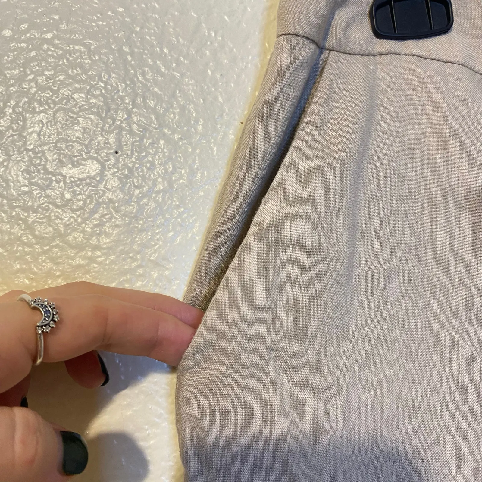 Calvin Klein Classic Beige Trouser Pants Slacks Size 10 - Image 2