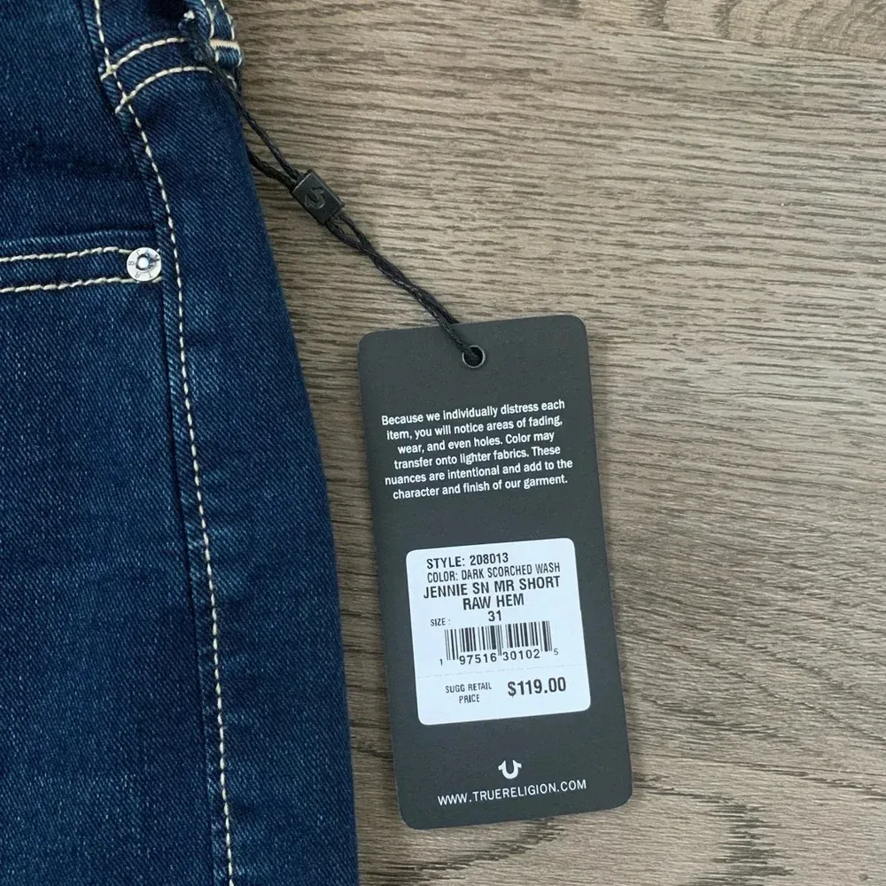 True Religion Jennie Mid Rise Raw‎ Hem Shorts - Size 31 - Dark Scorched Wash NWT - Image 14