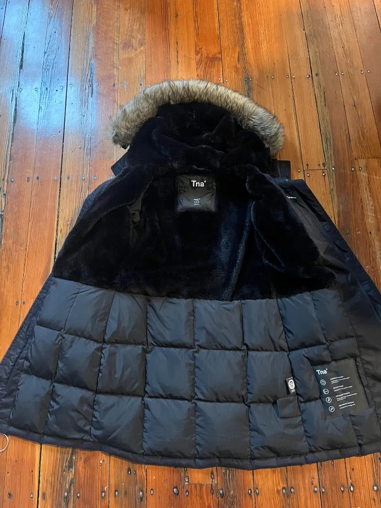 Aritzia TNA Parka Coat - Image 2