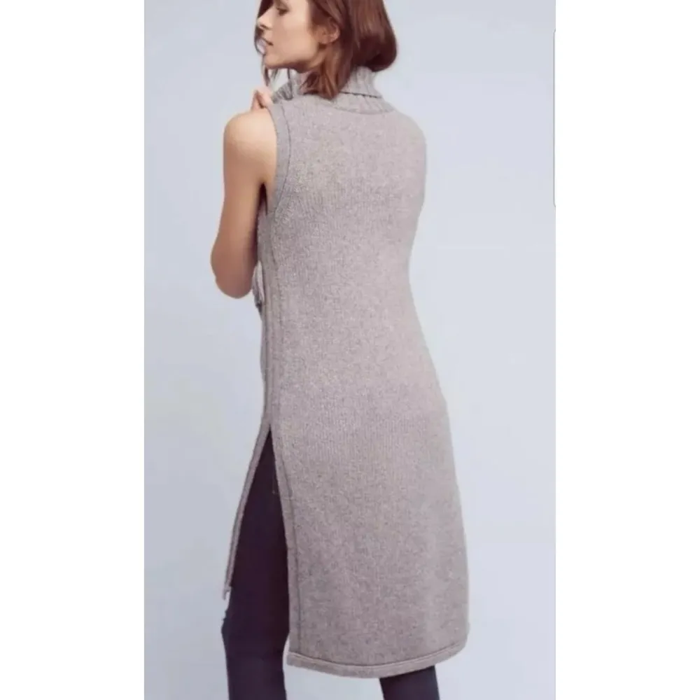 Nomad Morgan Carper Anthropologie Vesper Gray Fringe Longline Sleeveless Sweater - Image 2