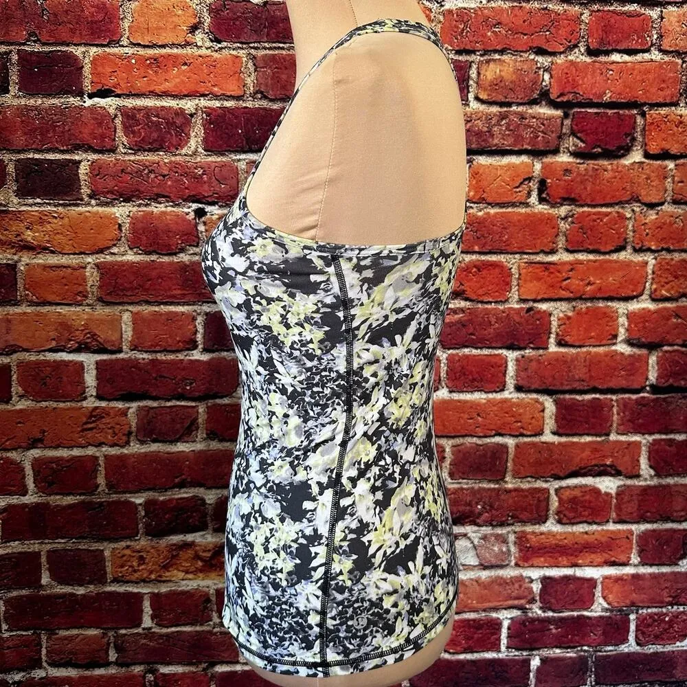 Lululemon Tank top - Image 3