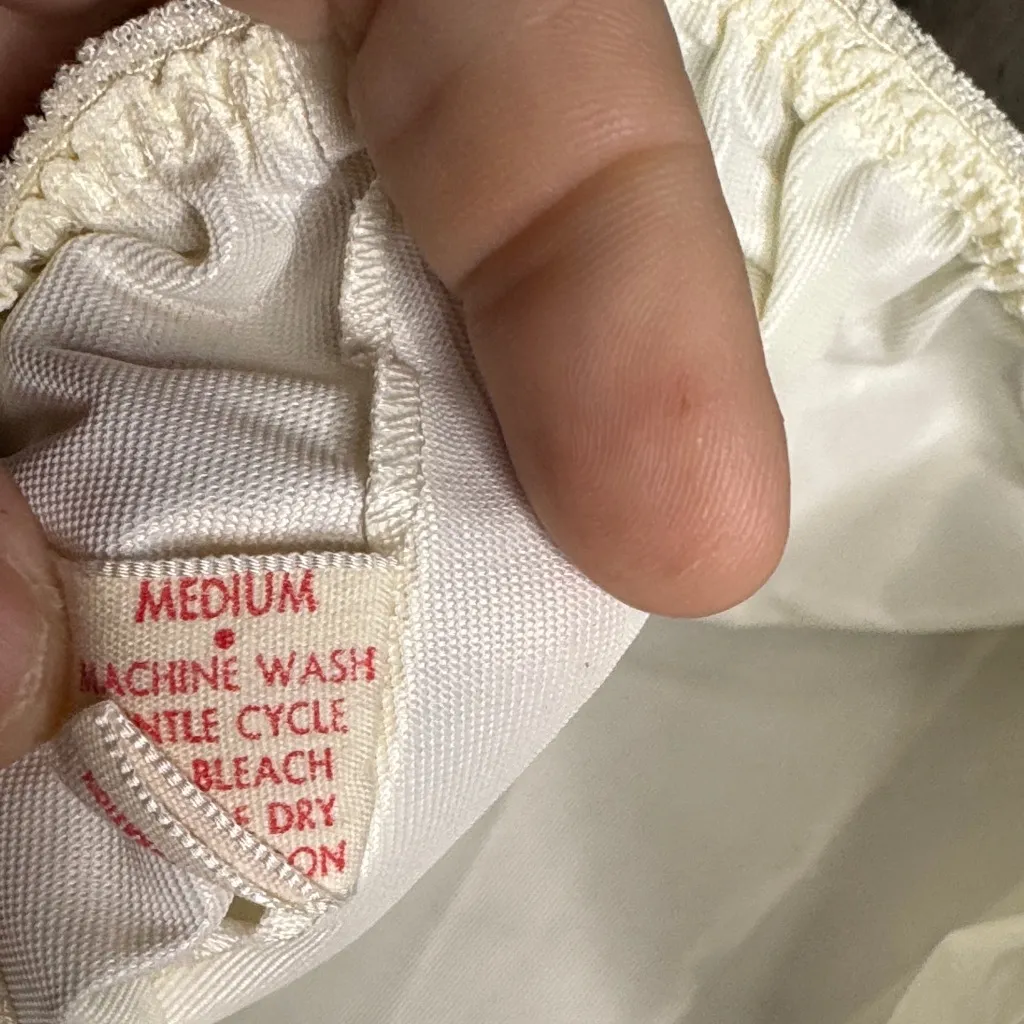 Vintage Lorraine White Lace Trim Slip Size M - Image 3