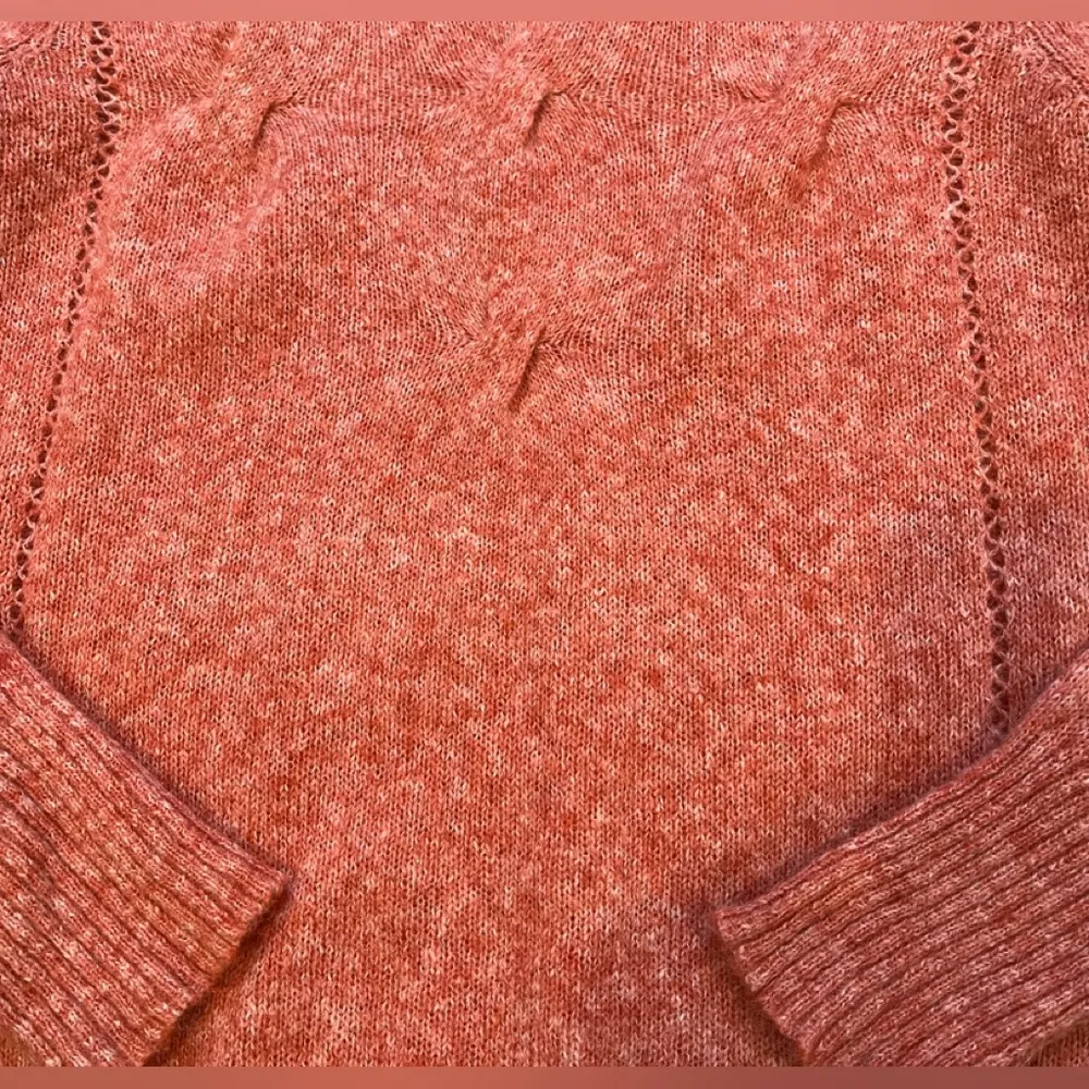 Prana Heathered Coral Orange Cable Knit Pullover Long Sleeve Sweater, Sz L - Image 10