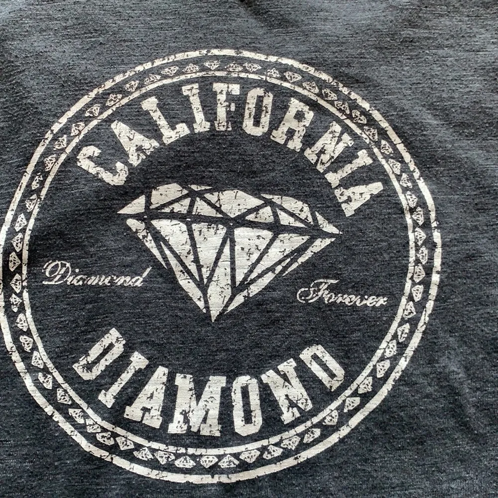 Grey diamond t - Image 2
