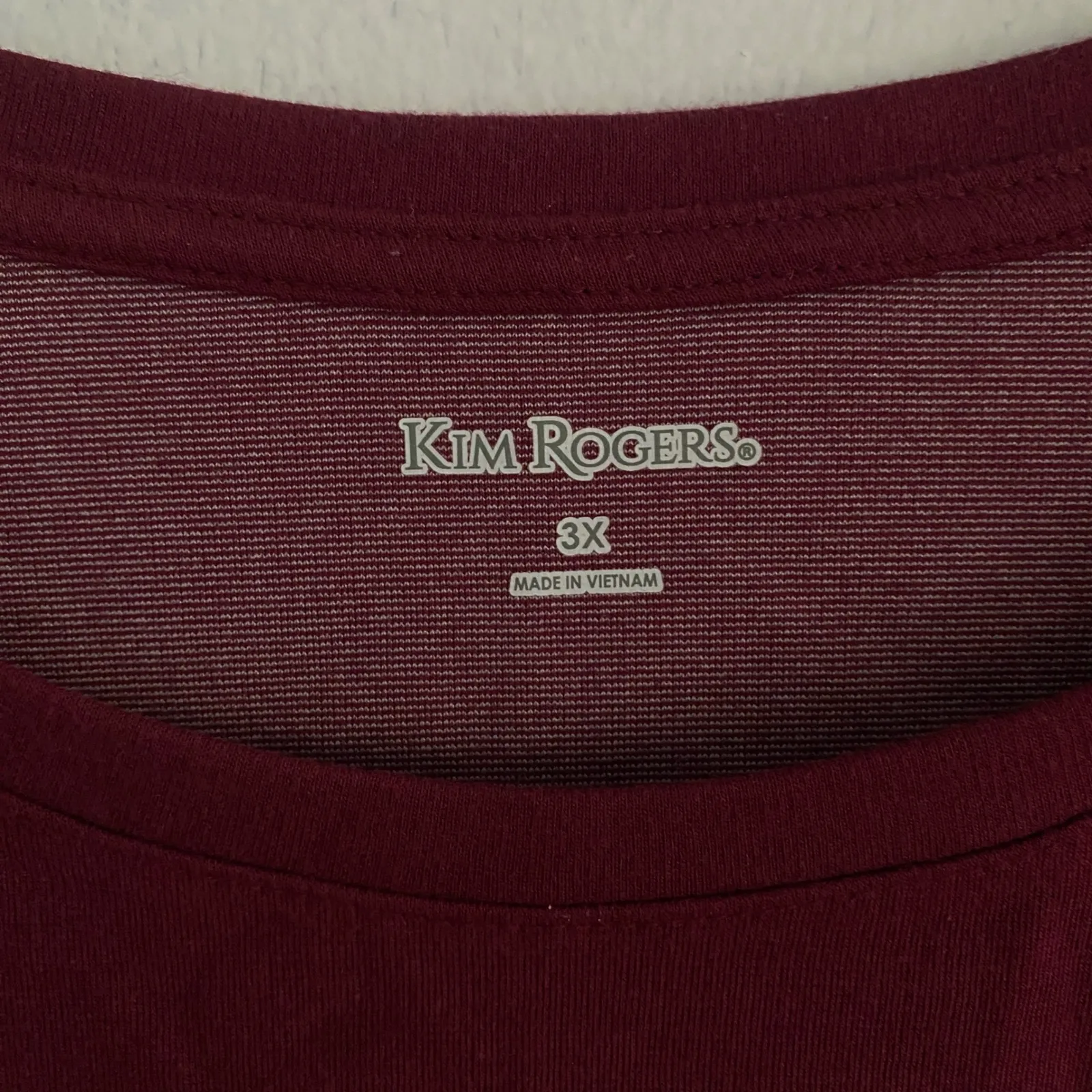 Kim Rogers 3X Woman Striped Burgundy Gold Tone Button Comfort Top Office Work - Image 3