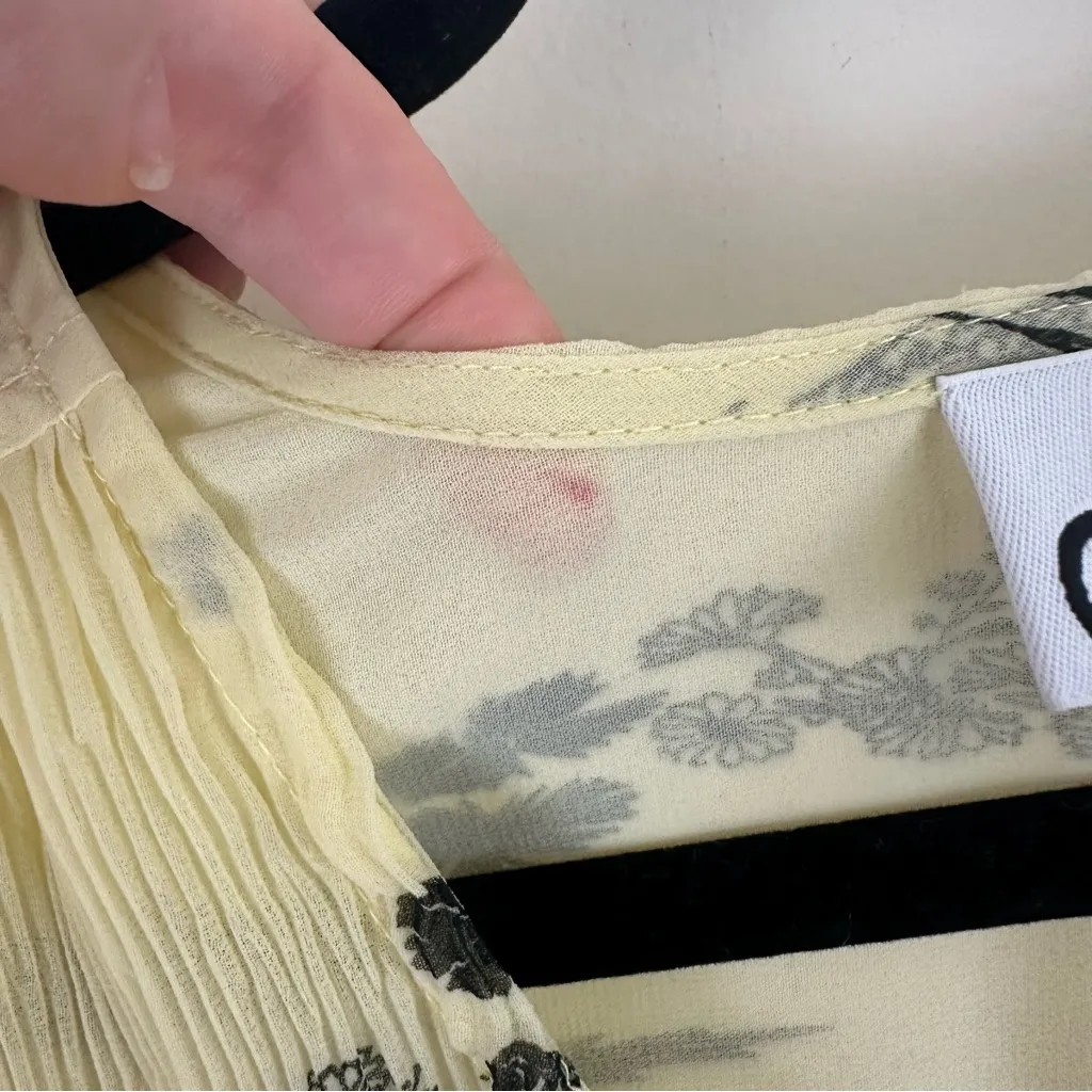 Ganni Pale Butter Yellow Floral Pleated Georgette Mini Dress Size Medium - Image 6