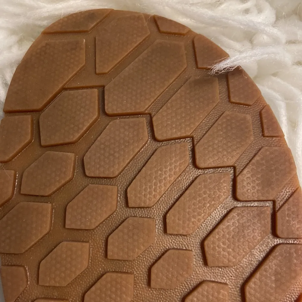 CHACO Sandals no size but measurements in photo look like size 8.5/9 black color - Image 8