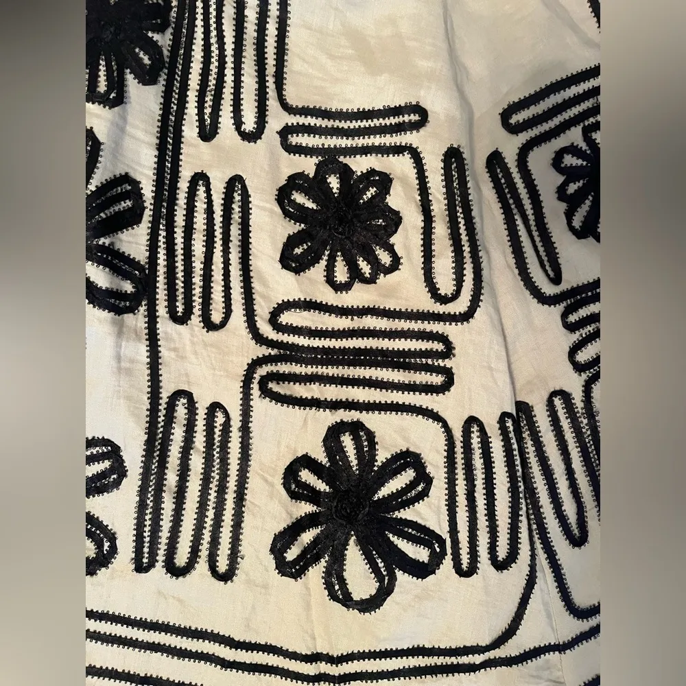 Carole Little Ladies Linen Embroidered Skirt Beige / Black Size 10 Tan - Image 5