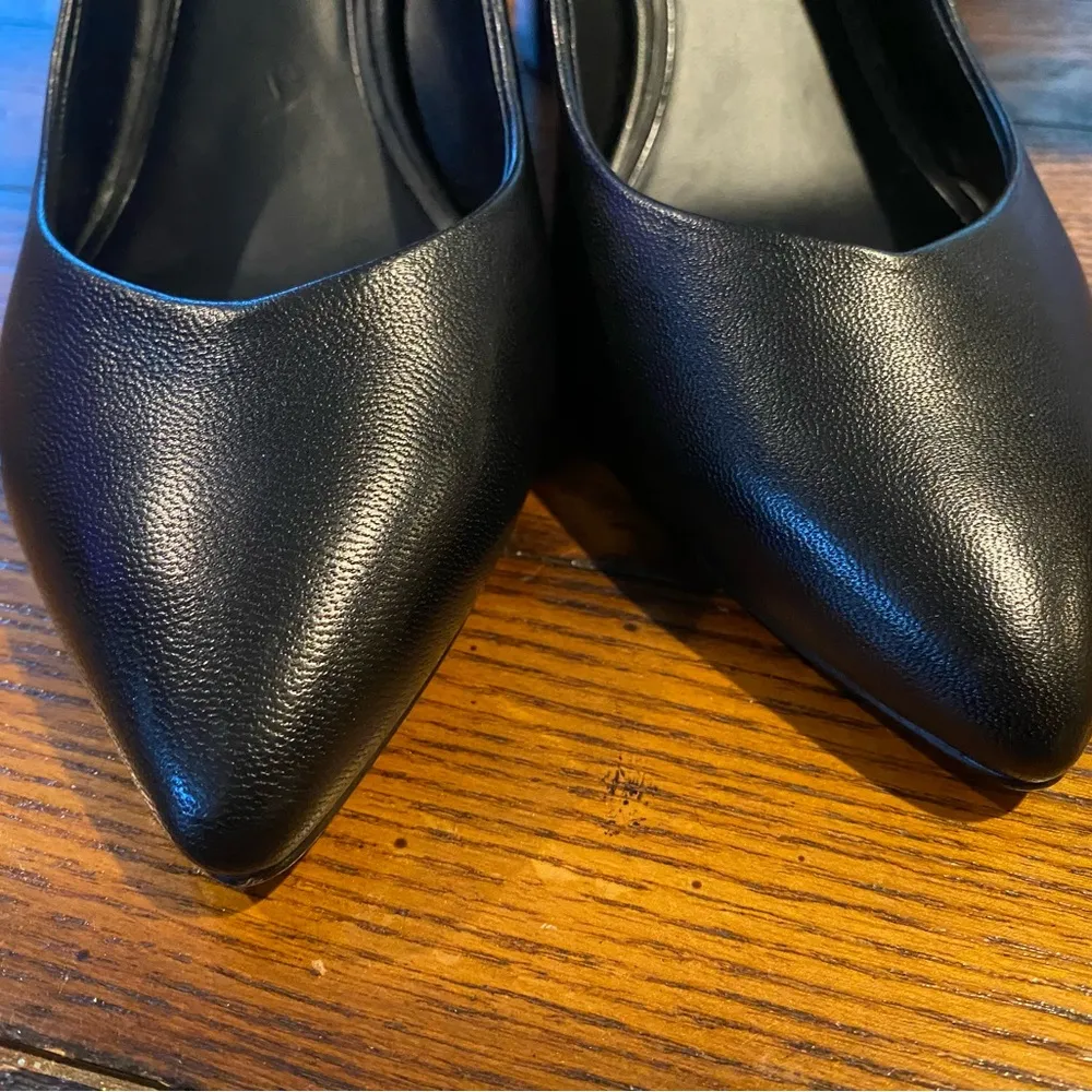 Banana Republic Slingback Black Leather Block Heels Sz 8 1/2 - Image 2