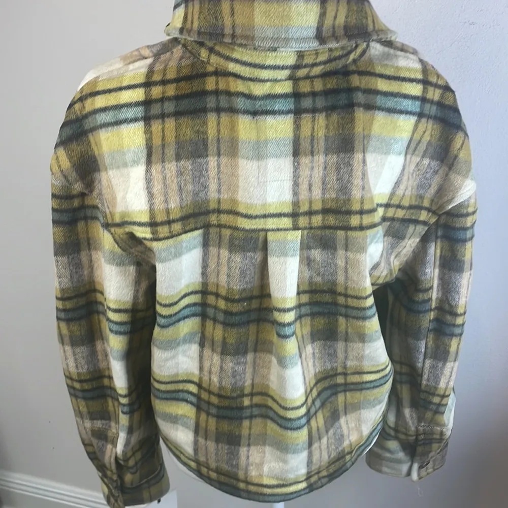 NWT Bagatelle Green and Cream Utility Cropped Jacket - Image 8