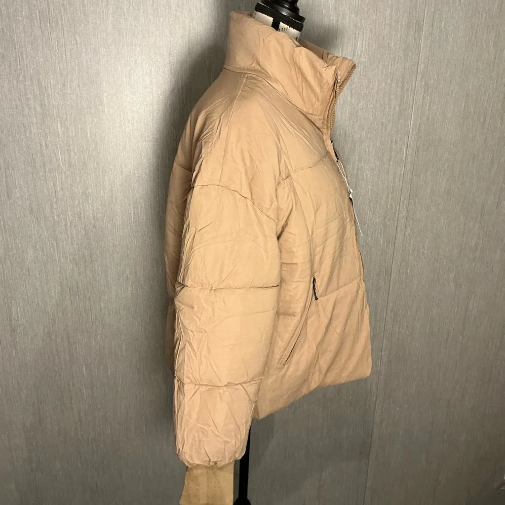 Women’s FLYGO Khaki Puffer Jacket Size XL Tan - Image 6