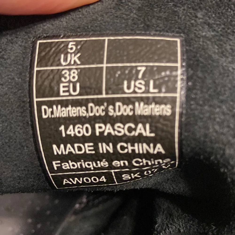 Dr.Martens  AirWaiz Women’s Boots size 7 BNWOT see all photos color black - Image 10