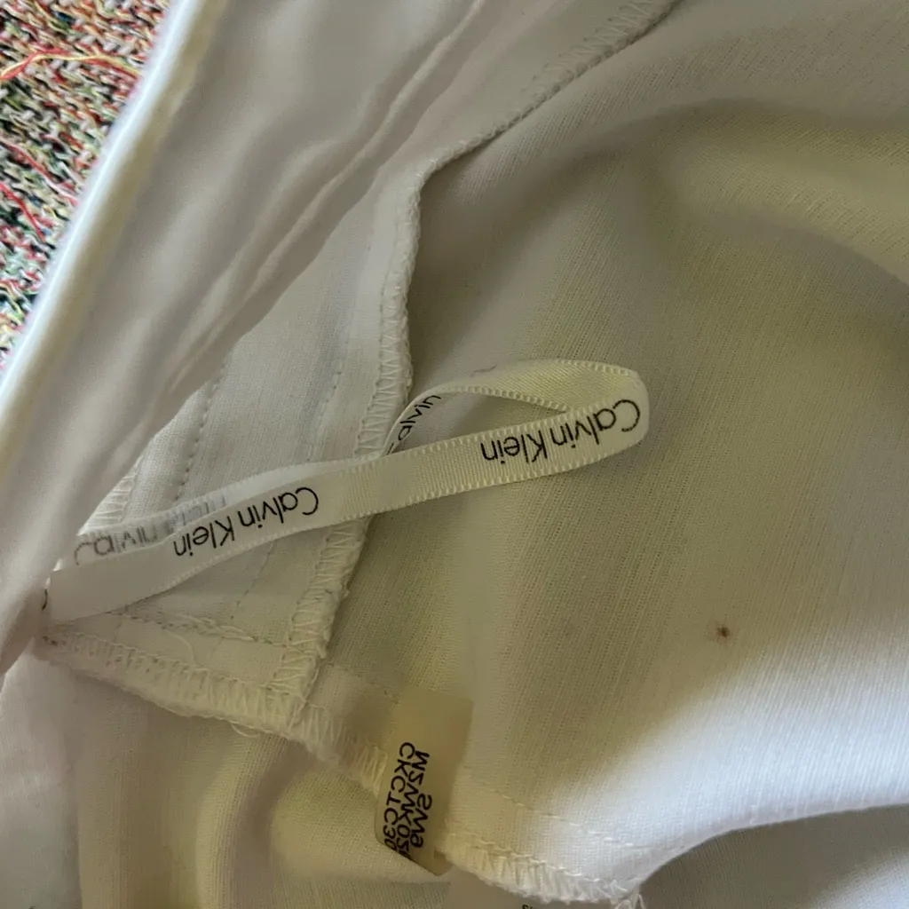 Calvin Klein White Straight Leg Jeans Gold Button SZ 4 Capri Pants Stretch - Image 15