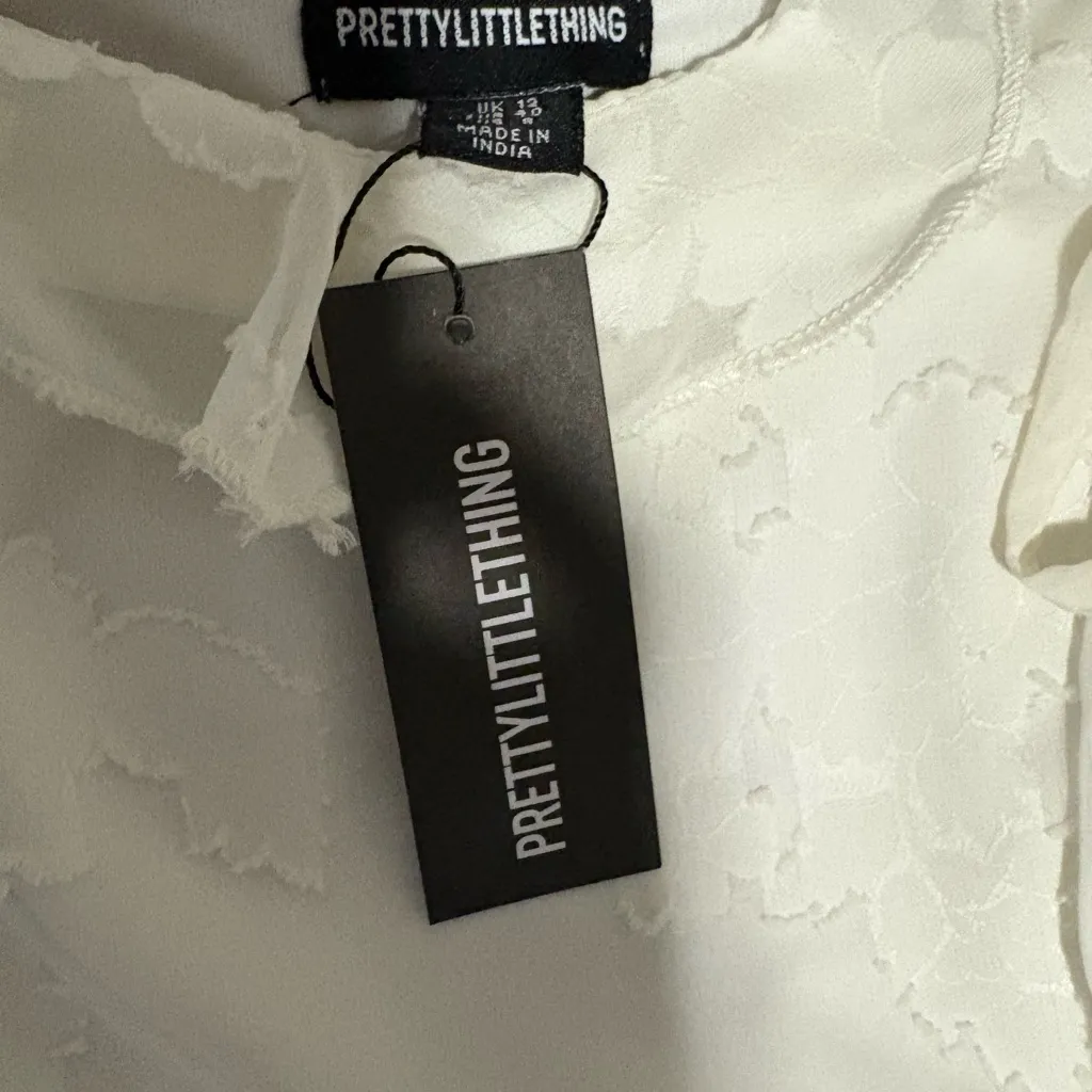 PrettyLittleThing Cream Textured Blouse - Image 4