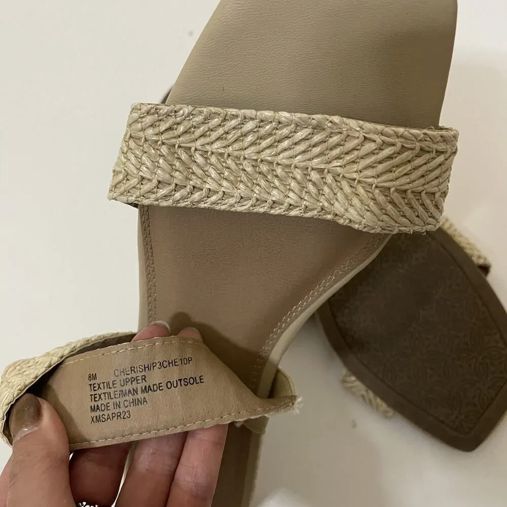 Joie Cherish Rattan wicker woven tan slip on sandals size 8 - Image 6