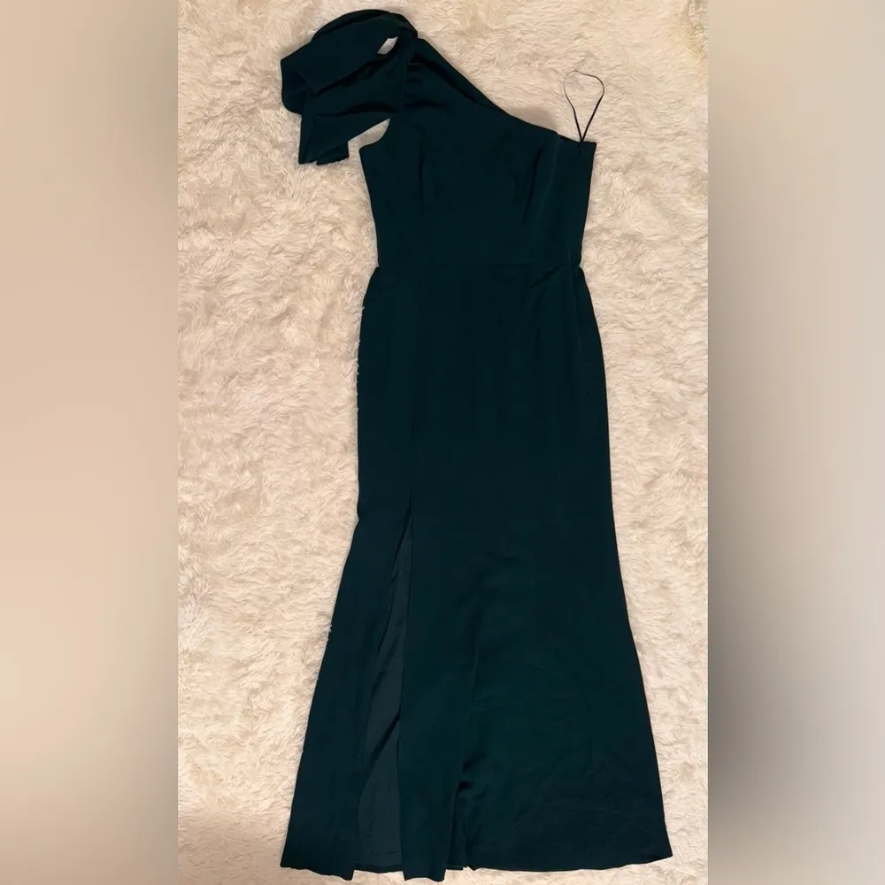 NWOT DRESS THE POPULATION Georgina One-Shoulder Crepe Gown in Pine XL - Image 3