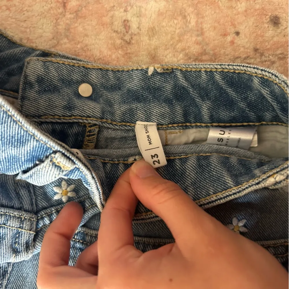 PacSun Blue Denim floral shorts - Image 3