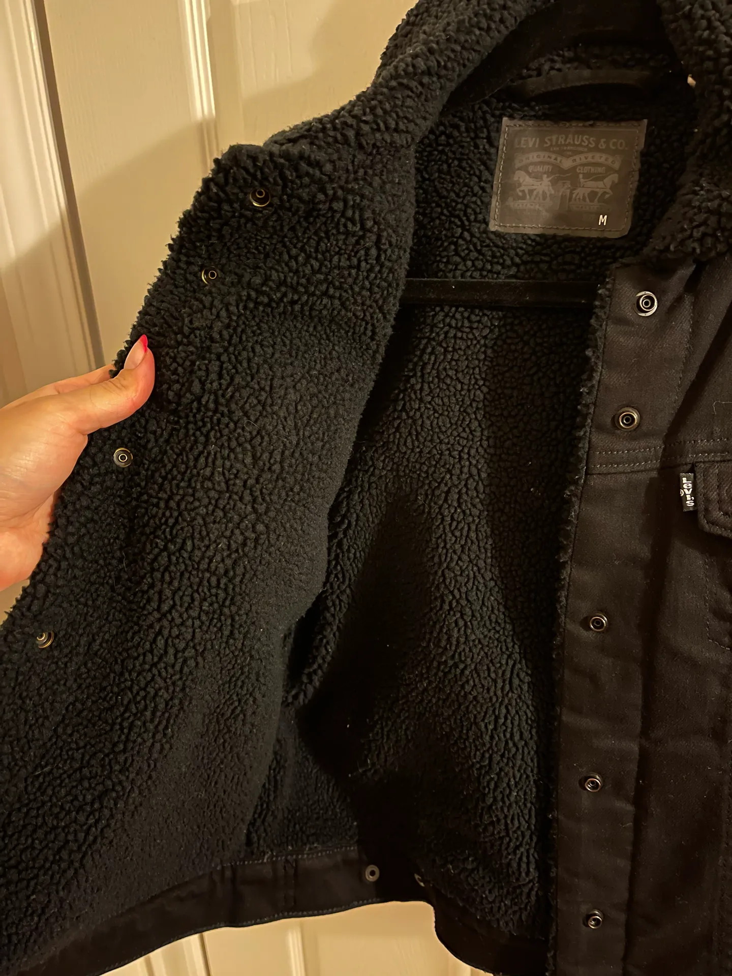 Levi’s Sherpa Trucker Jacket - Image 2