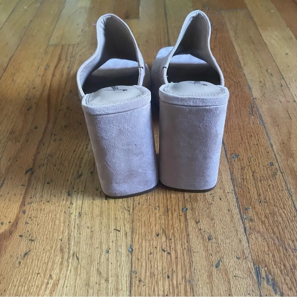 Free People Beige Suede Platform Sandals Size 10 - Image 5