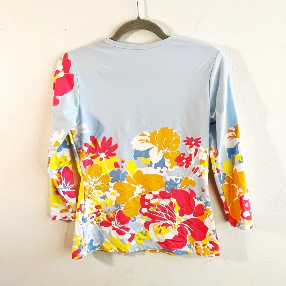 J. McLaughlin Top Blue Floral Catalina Signature Tee GUC Sz S? See Measurements - Image 7