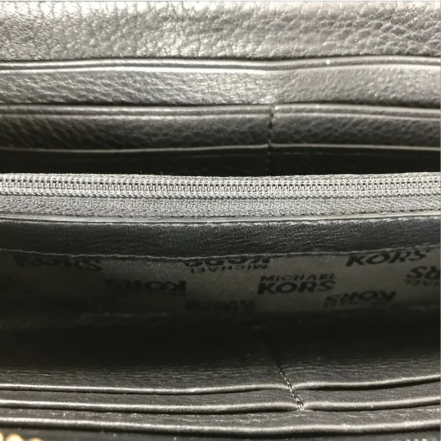 MICHAEL KORS Leather Zip Around Wallet Black Classic Travel Old Money Everyday - Image 8