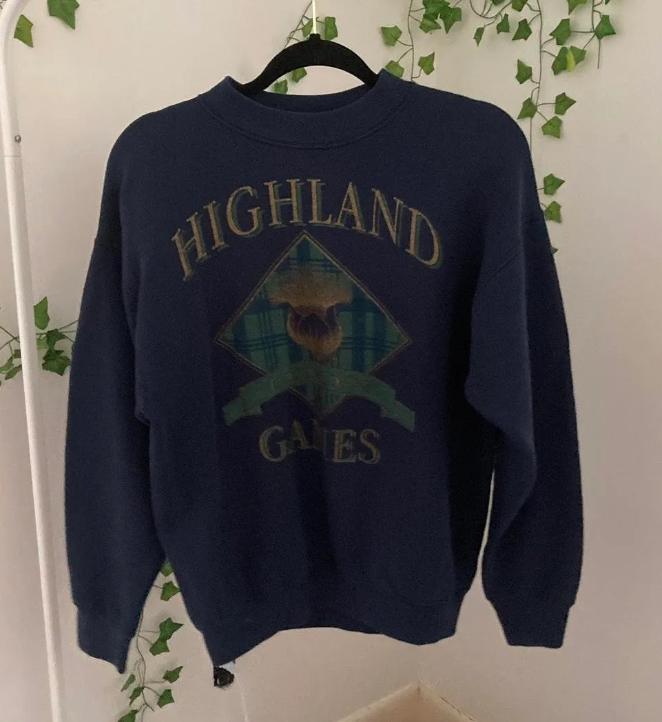 Vintage Navy Blue Graphic Crewneck Sweatshirt Size M - Image 3