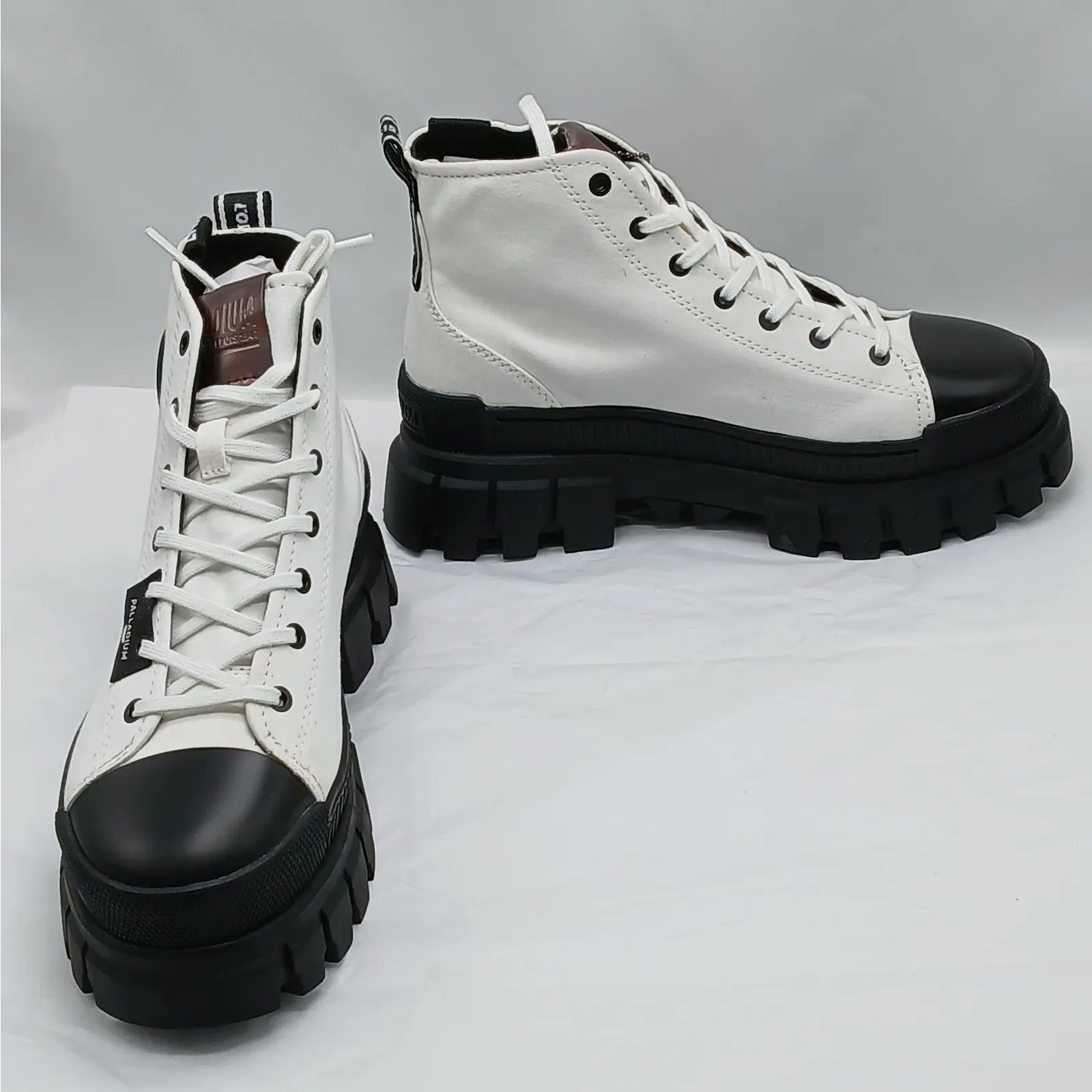 Palladium Revolt Hi TX Combat Boots Women 9 White Chunky Heel Platform Lug Sole - Image 2