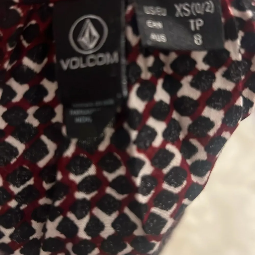 Volcom Top - Image 5