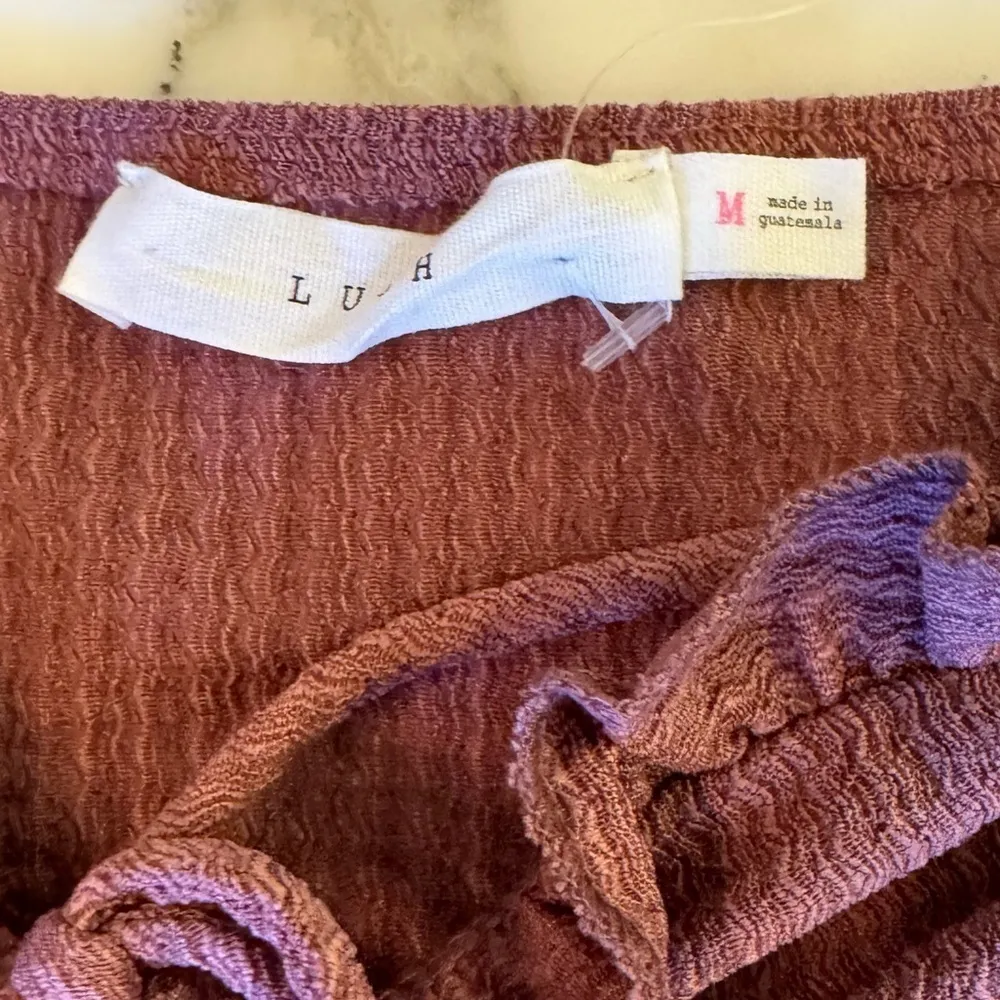 NWOT LUSH WOMEN'S PLUM LONG SLEEVE CINCH FRONT KNIT TOP Cropped M - Image 6