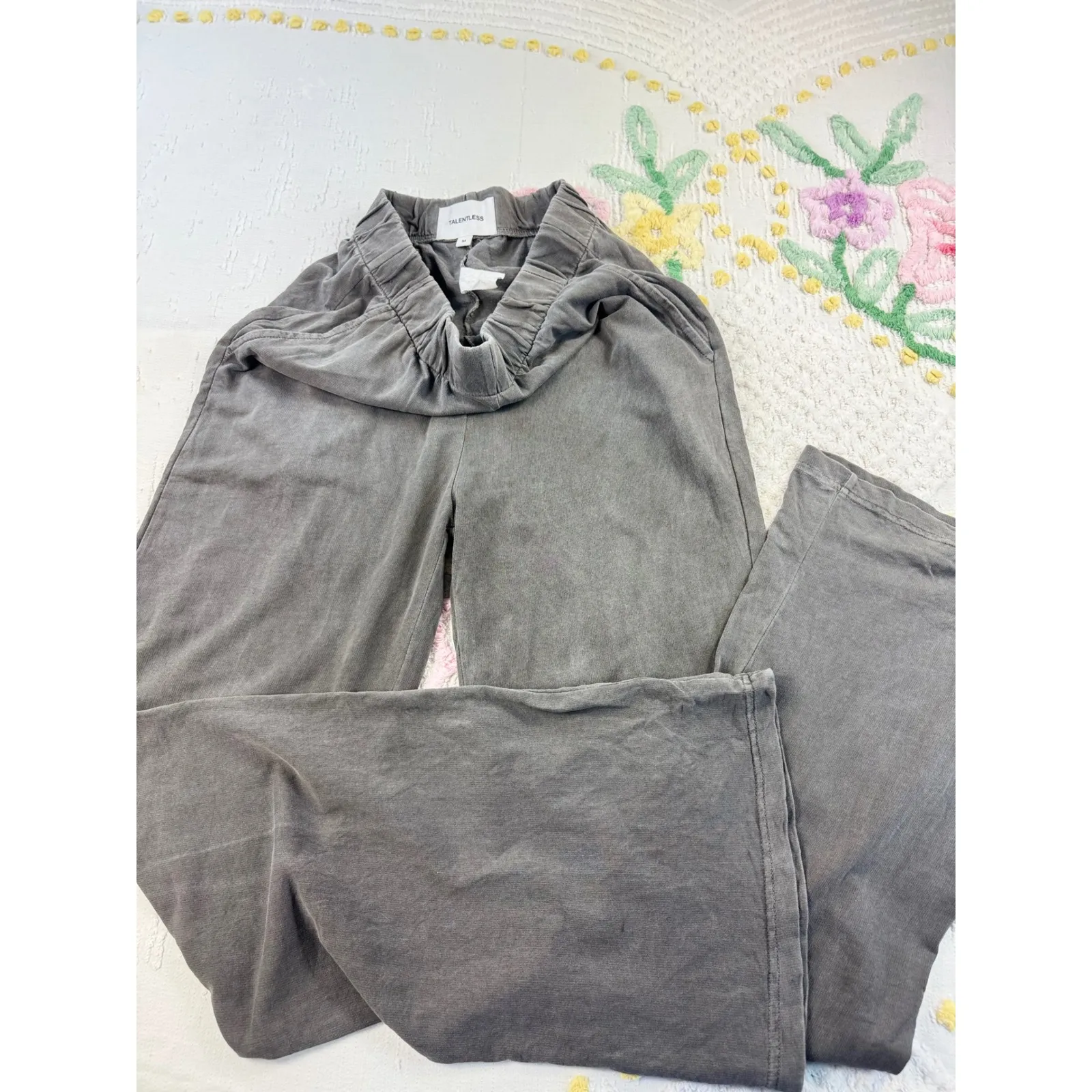 Talentless Women's Gray Wide Leg Lounge Pants Elastic Waist Casual Comfy‎ Medium - Image 7