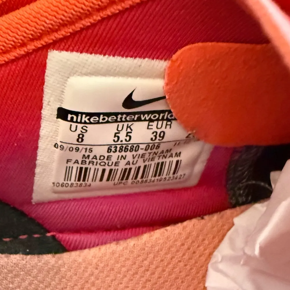 Nike Free TR Connect 2 Running Sneakers Women’s Size 8 Black Crimson Gray - Image 3