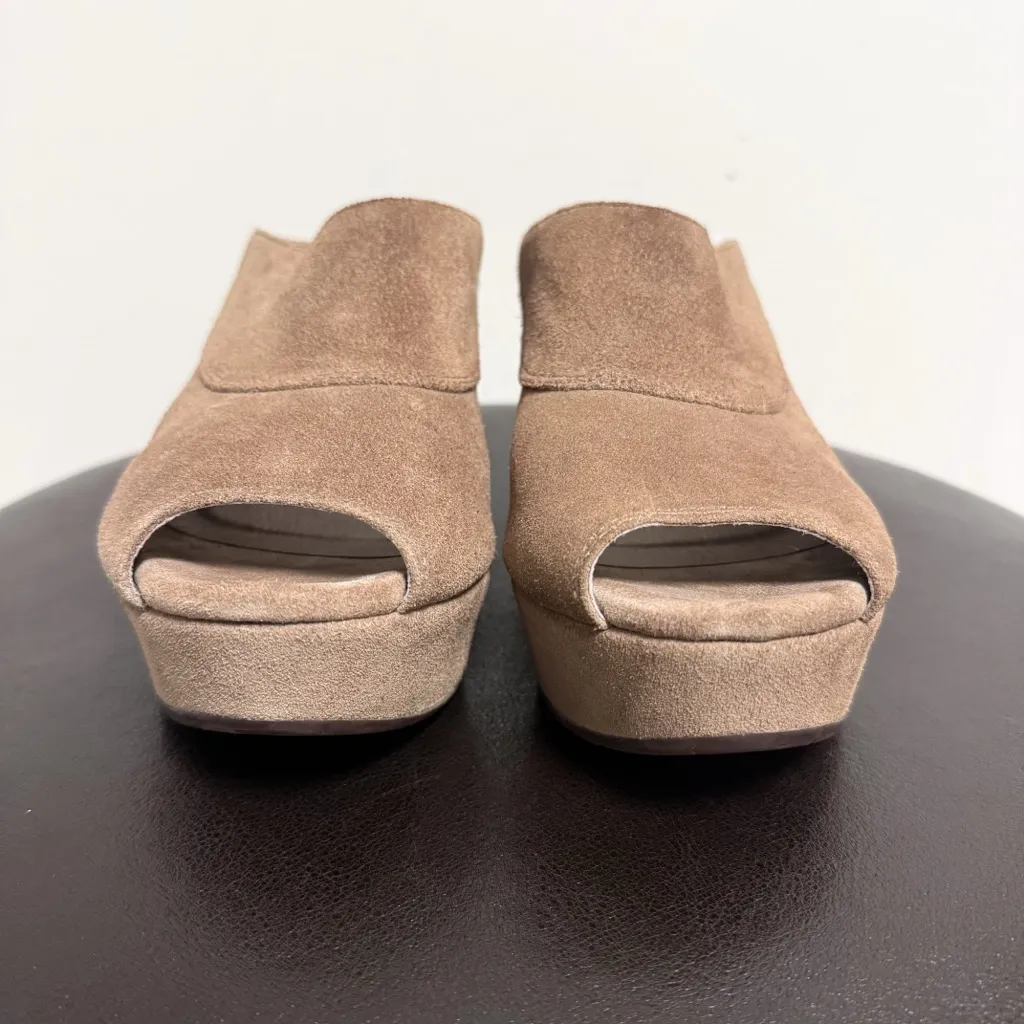 Chocolat Blu Taupe Tan Suede Leather Wind Platform Open Toe Wedge Mules 8 - Image 4