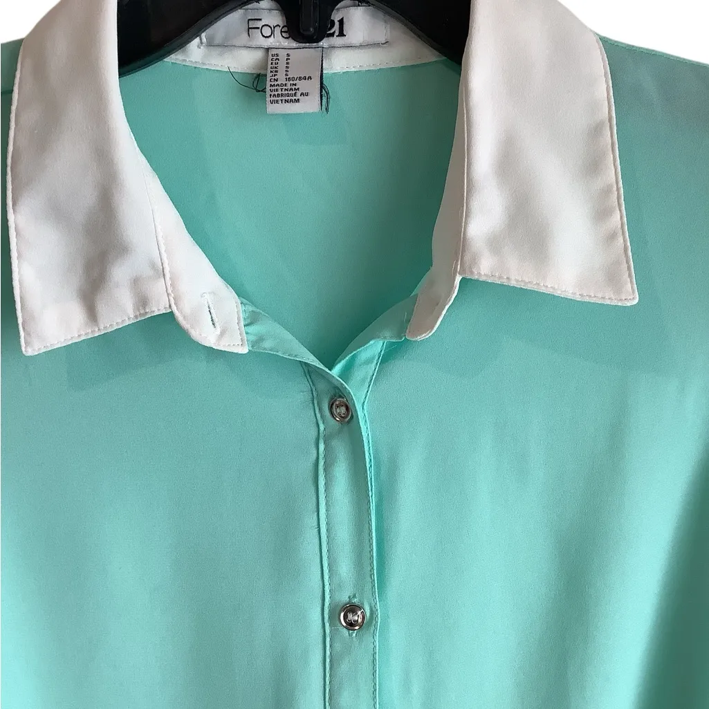 Forever 21  Mint & White Button Down Long Sleeve Collared Top Size S - Image 7