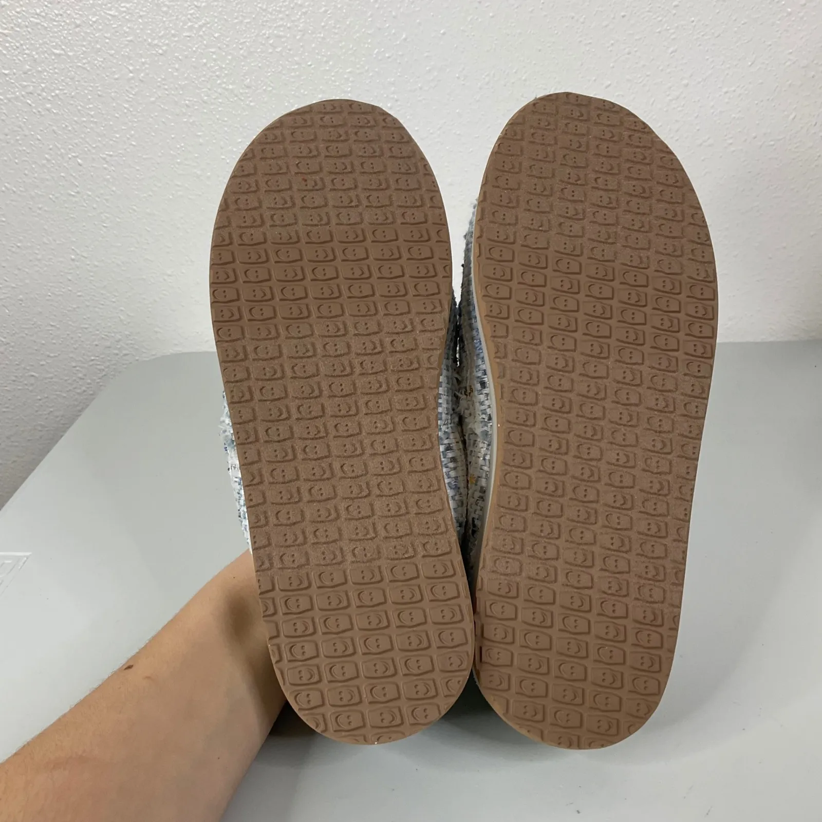 Sanuk Donna Tweed Sherpa Lined Slip On Shoes Size 7 - Image 6