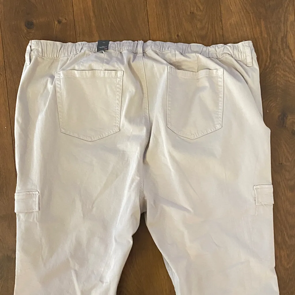 Torrid  Pull-On BF Straight Cargo Pants Stone Stretch Twill Size 4 Regular NWT - Image 6