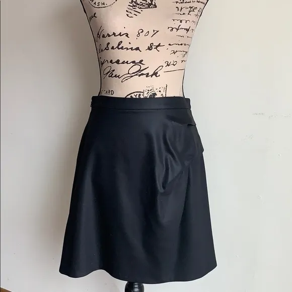 Marc by Marc Jacobs Side Pleat Mini Black Skirt Size 4 - Image 2