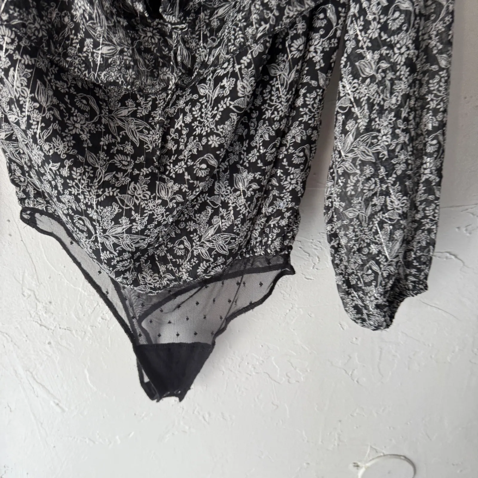 Abercrombie Fitch Black Floral Off Shoulder Long Sl Bodysuit S Feminine Coquette - Image 5