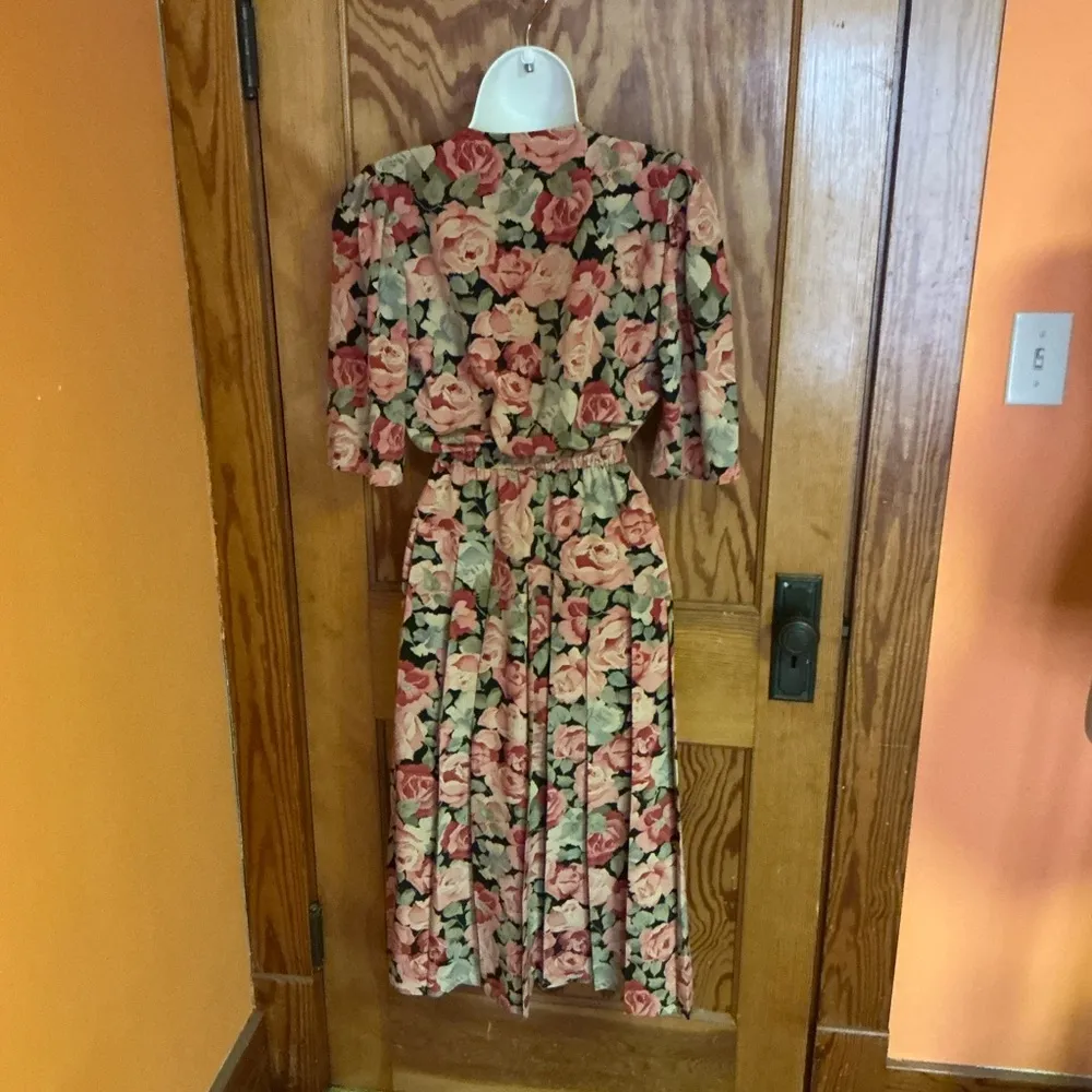 Vintage 80s floral garden party dress Size undefined - Image 6