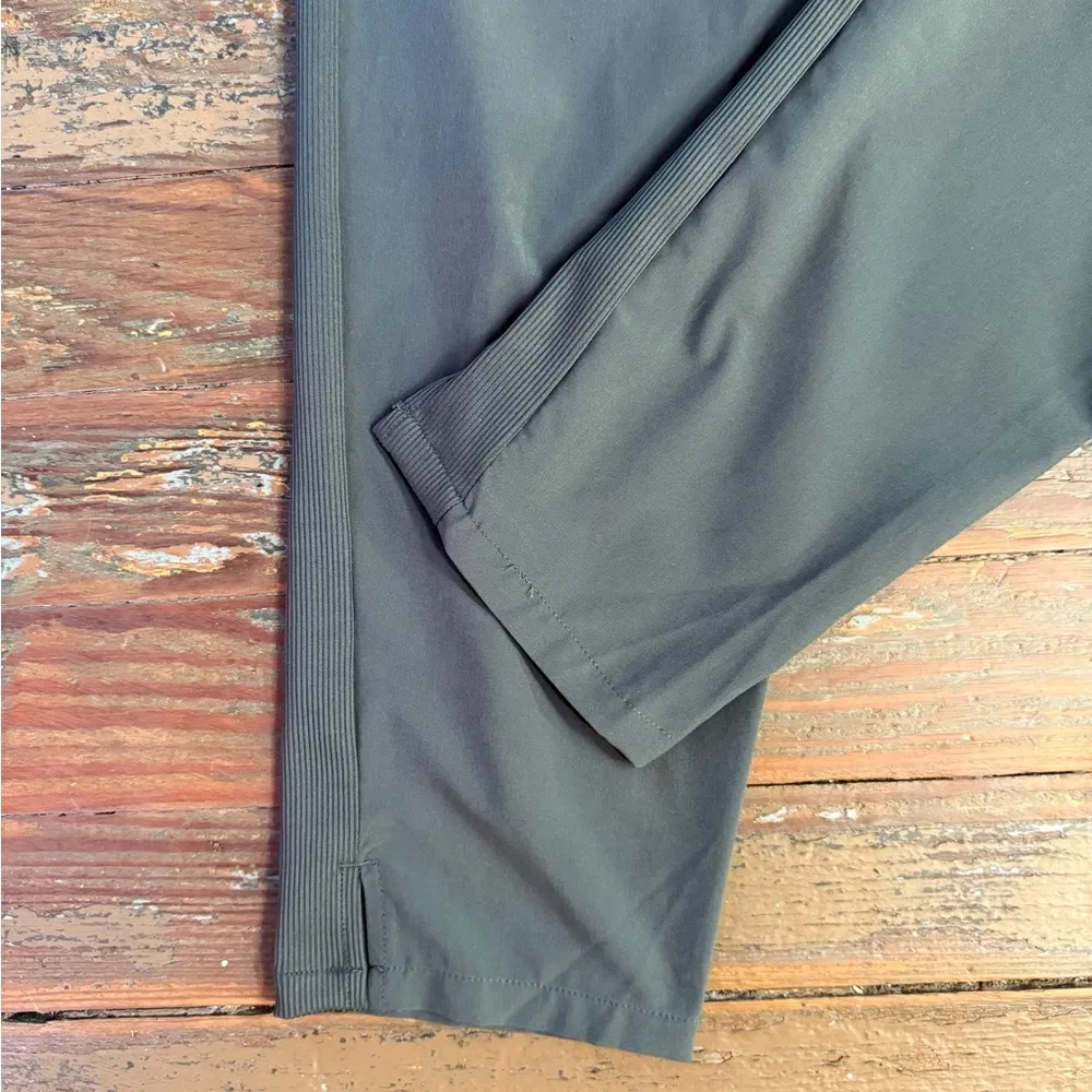 Quince Athletic Style Flowy Pull On Casual Pants ~ Size Small 💛🍄 Gray - Image 7