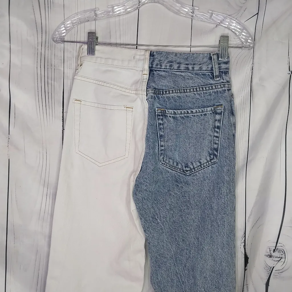 PacSun Eco White Two-Tone Split Leg High Rise Button Fly Straight Leg Jeans - Image 7