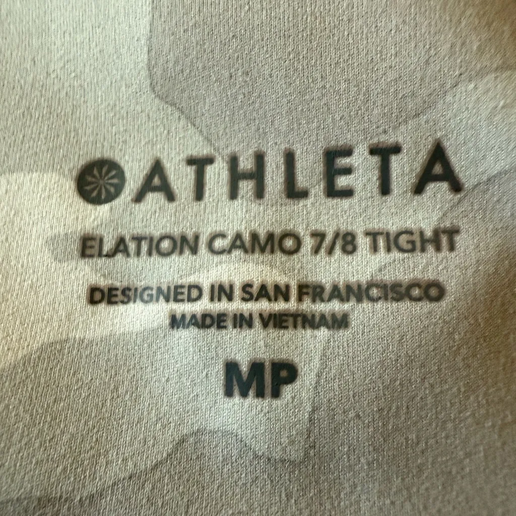 Athleta Elation Camo 7/8 Tight Leggings Camouflage Yoga Athleisure Medium Petite - Image 2