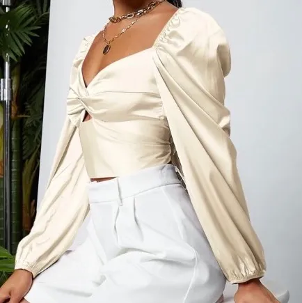 Satin Colorblock Balloon Sleeve Self-Tie Crop Top  - Image 2