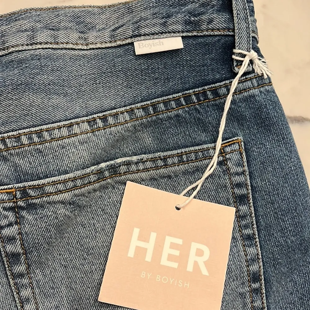 Boyish by Her the Billy jean - Image 4
