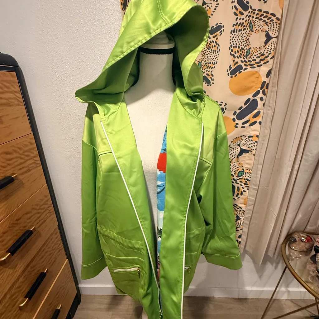 St. John  Green Hooded Jacket large - Image 9