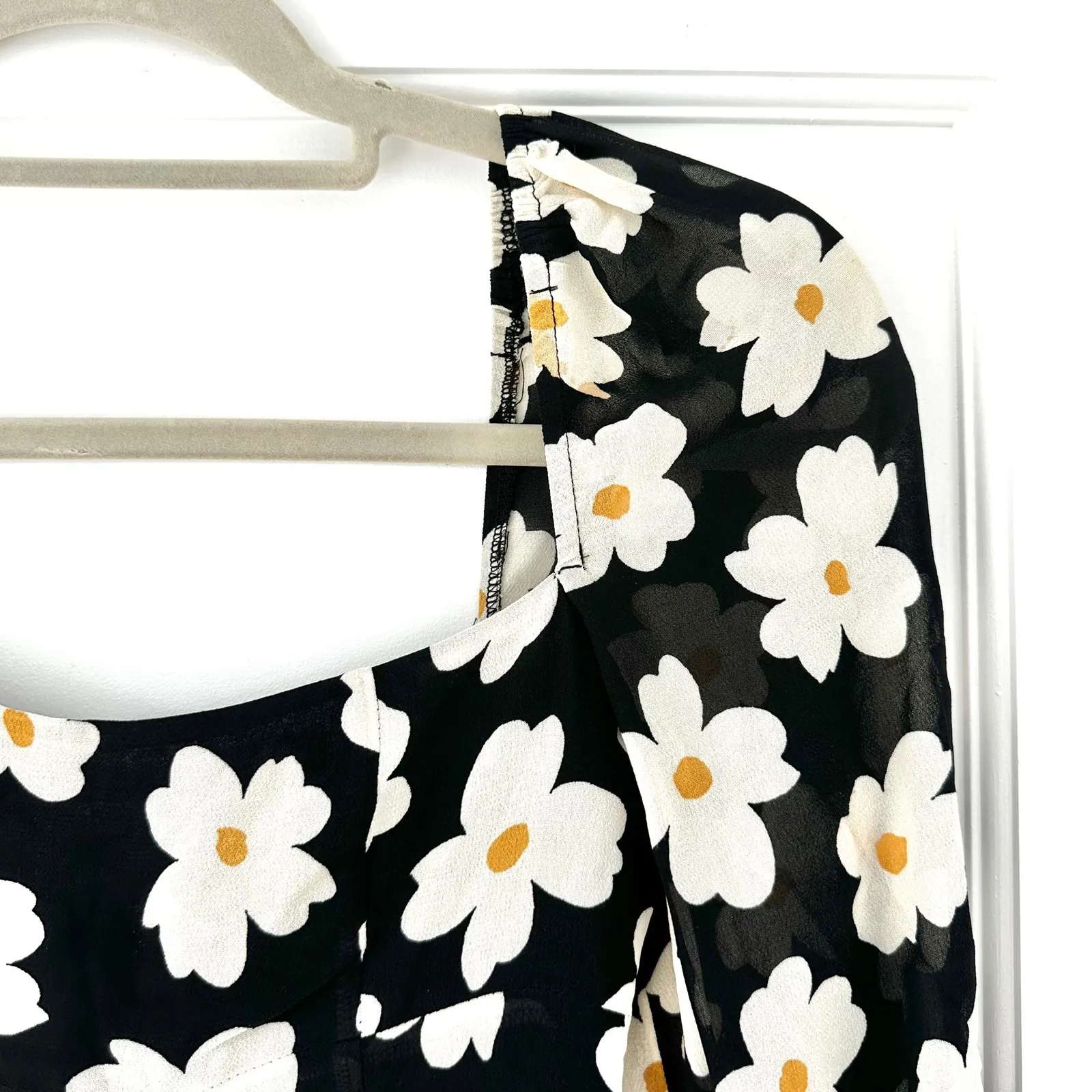 REFORMATION Georgia Daisy Bella Top Floral Blouse Square Black White Size 00‎ - Image 12