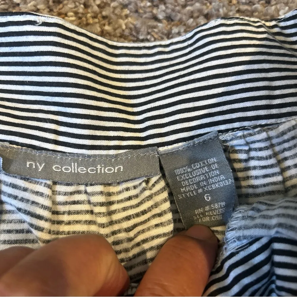 NY Collection Women’s Black White Striped Embroidered design Skirt Sz 6 - Image 5