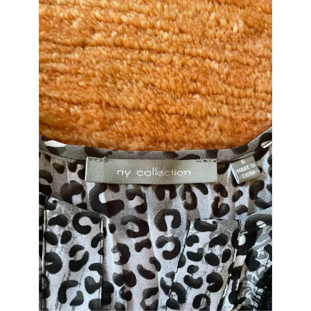 Free with purchase 🛍️NWT Ny Collection blouse - Image 3