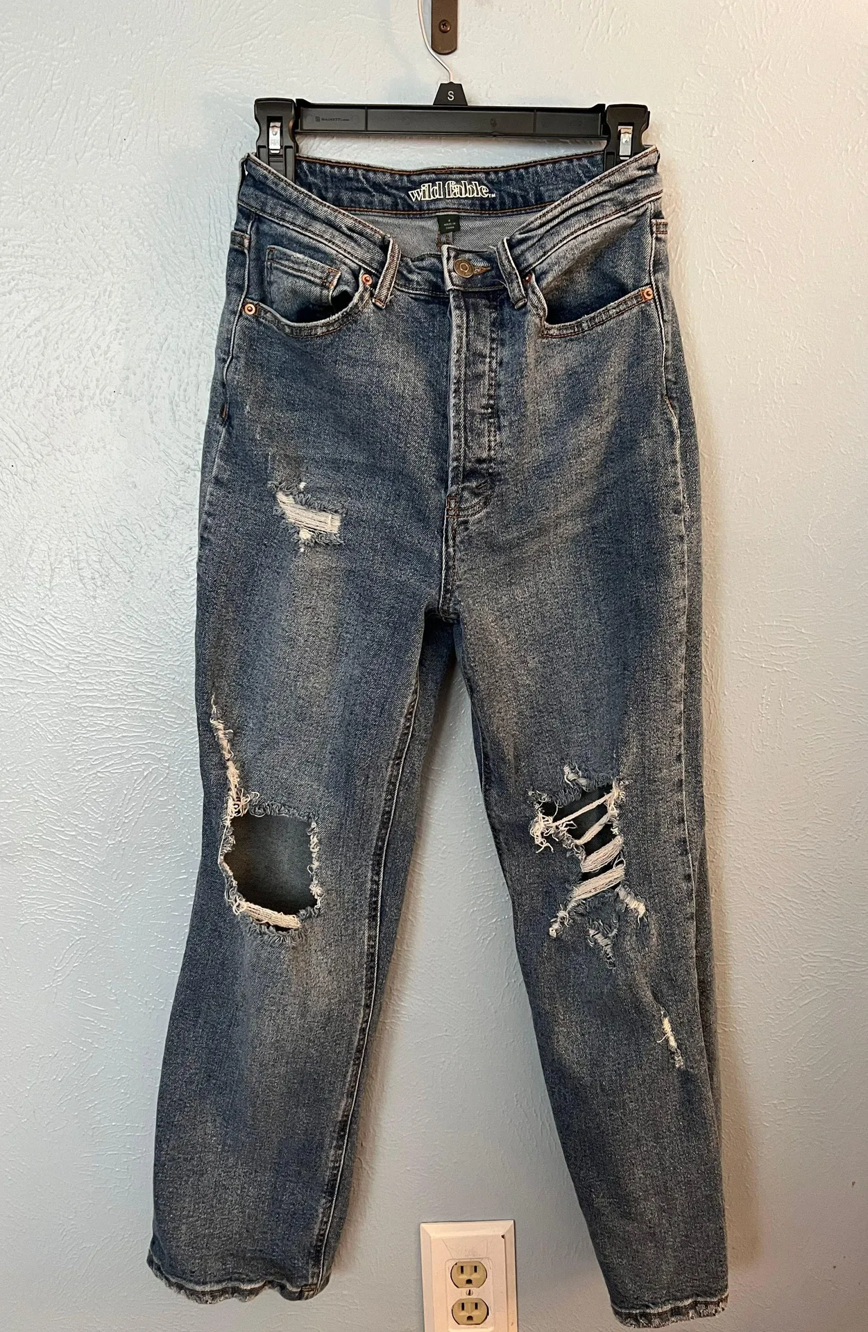 Wild Fable Mom Jeans - Image 3