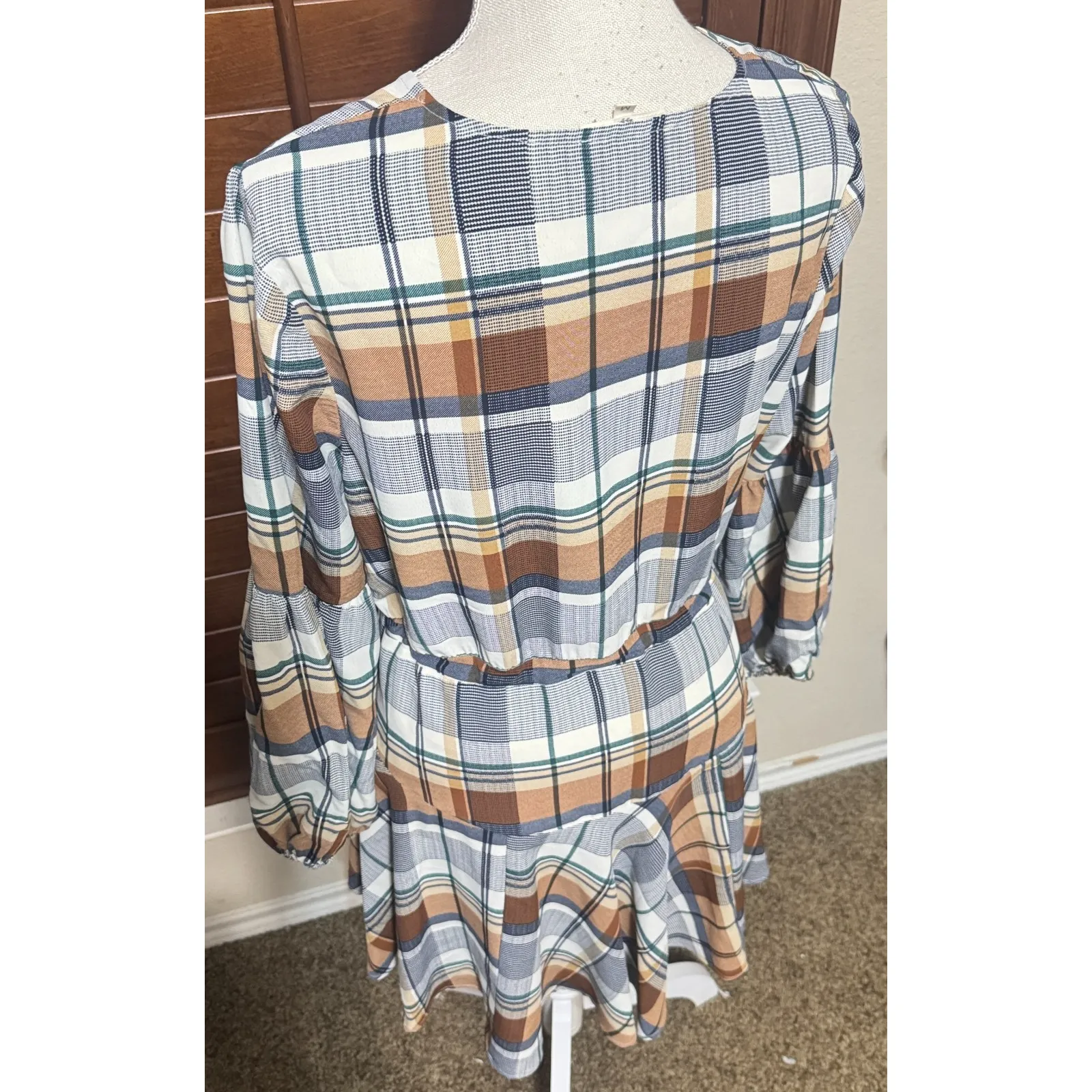 Entro Fall Plaid Button Flare Dress Size M academia school Country cottage - Image 5