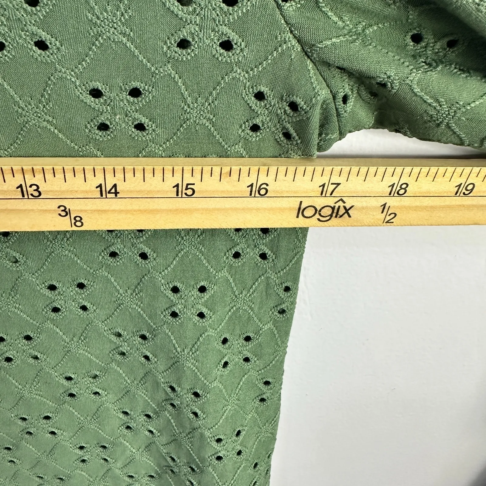 Hudson Gray Blouse Small Green Eyelet Ruffle Cuff Romantic Modest‎ Cottage Fairy - Image 5